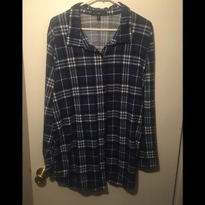 Super stretchy blue and black plaid button down